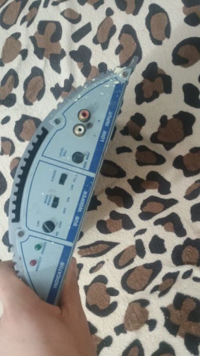 Stație crusader 600w