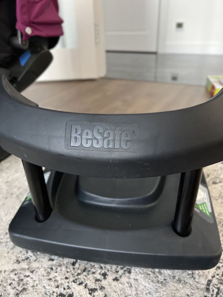 Продам автокресло Stokke BeSafe с isofix