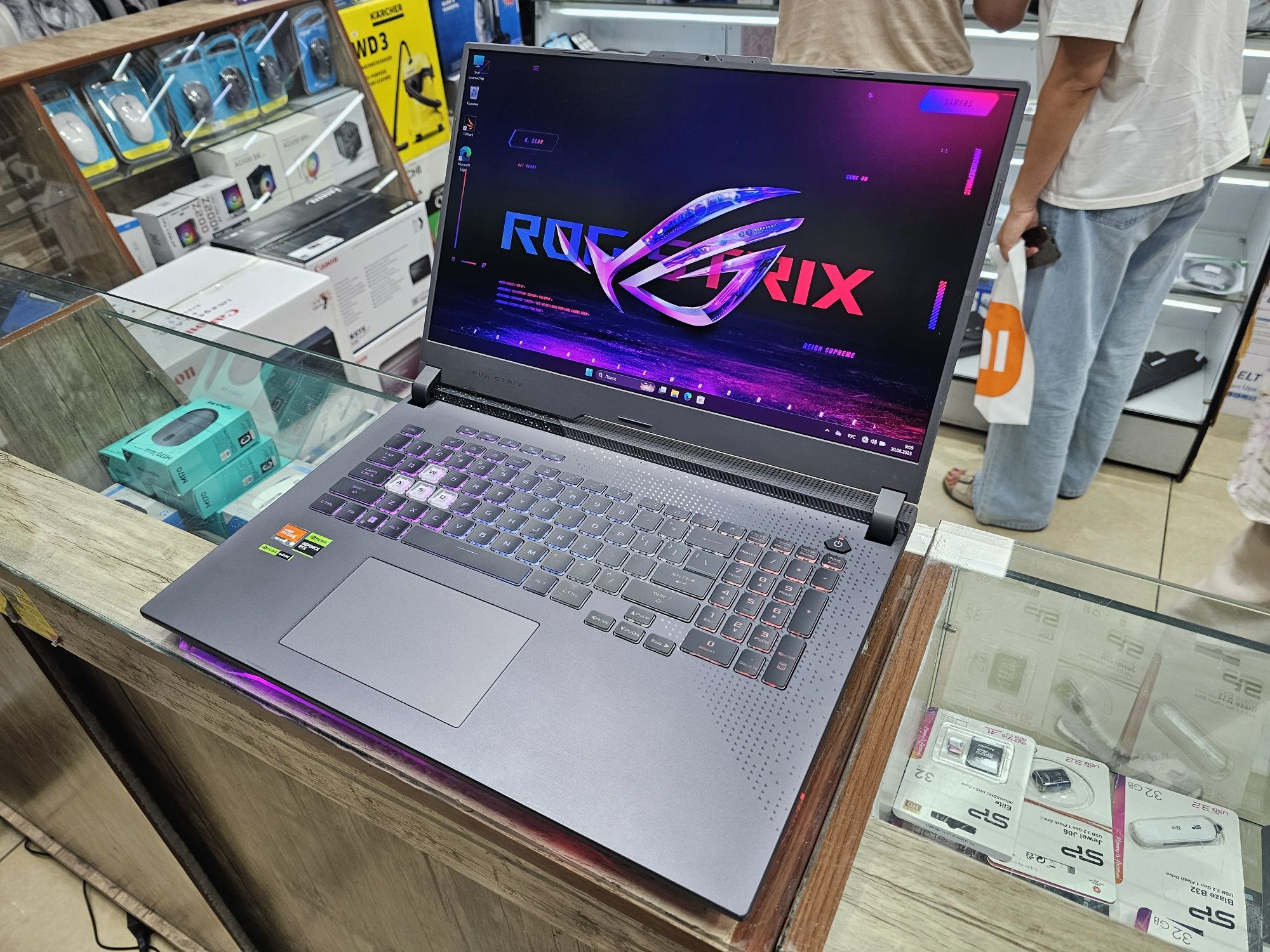Мощный Asus ROG Ryzen 9