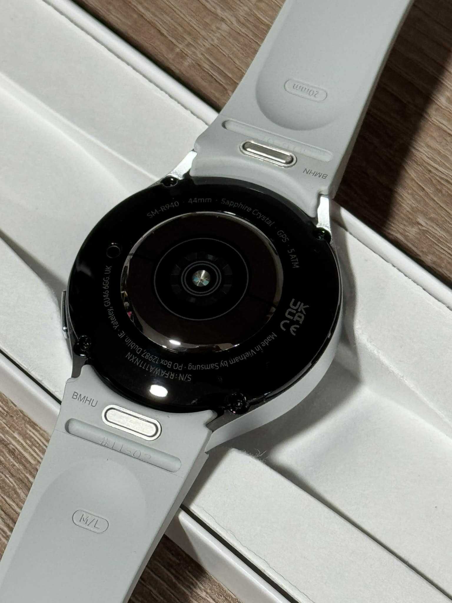 Смарт часовник Samsung WAtch 6