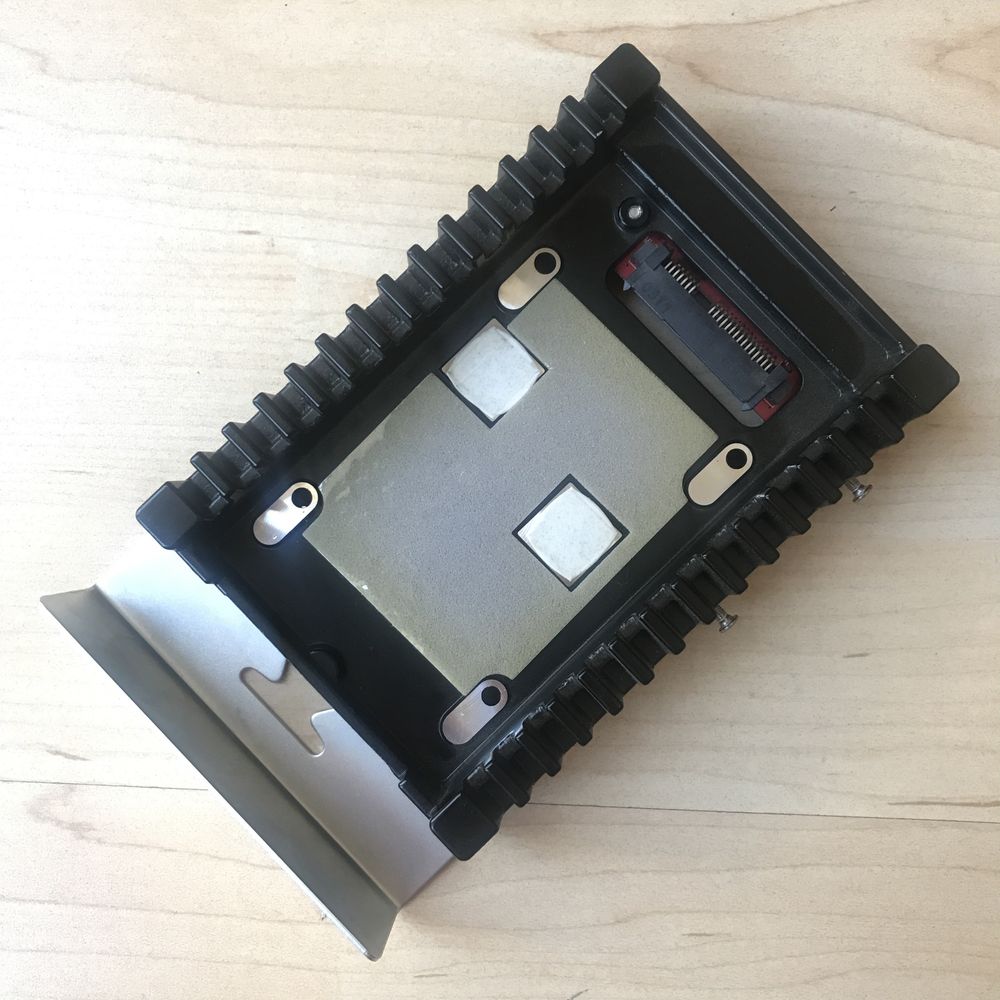 Ssd адаптер с tray за mac pro