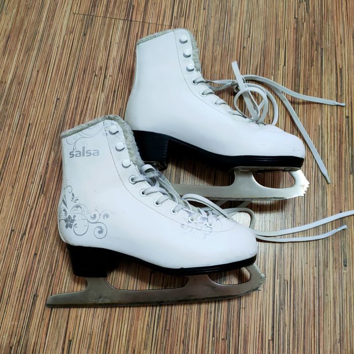 Профессиональные фигурные коньки, 33 размер