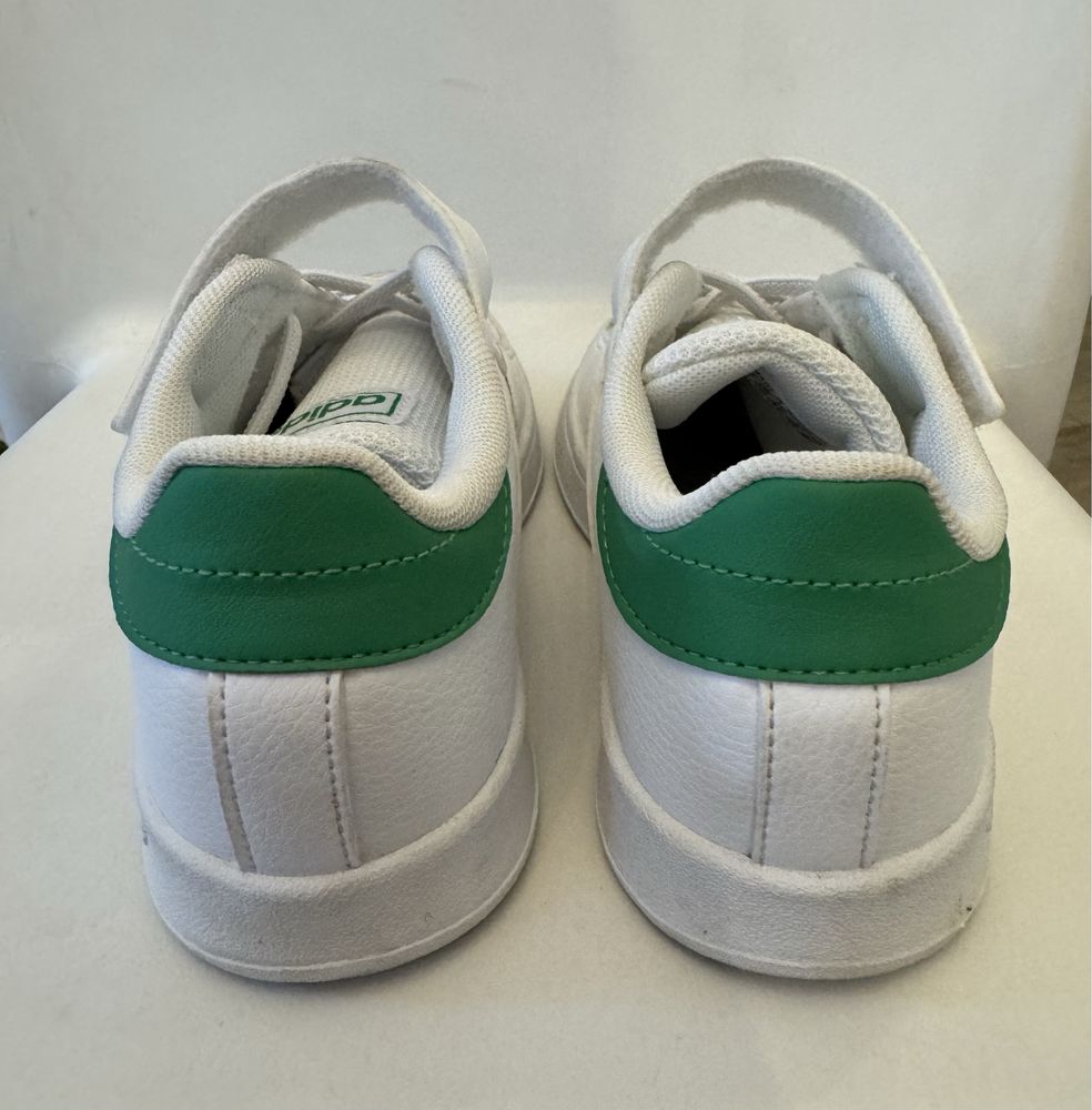Детски кожени маратонки Adidas , кожени мокасини GEOX 31 номер