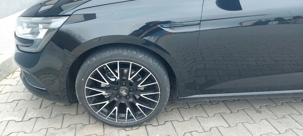 Vand roti r 18  ( 5×114,3 ) j 8  ET 40 renault megane 4