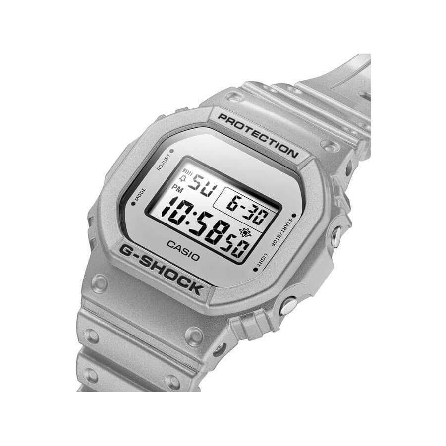 Мъжки часовник Casio G-Shock DW-5600FF-8ER