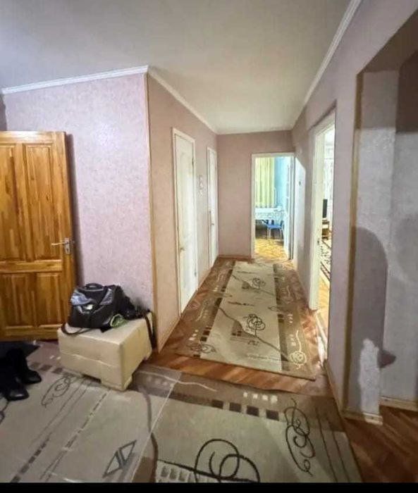 Сдам трехкомнатную квартиру р-н Пристани