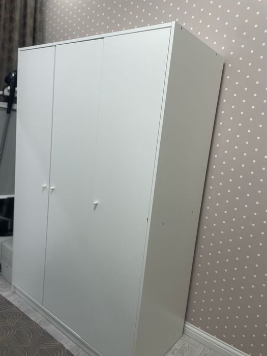 продается шкаф икея