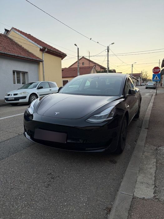 Tesla Model 3 Tesla Model 3 Standard Plus