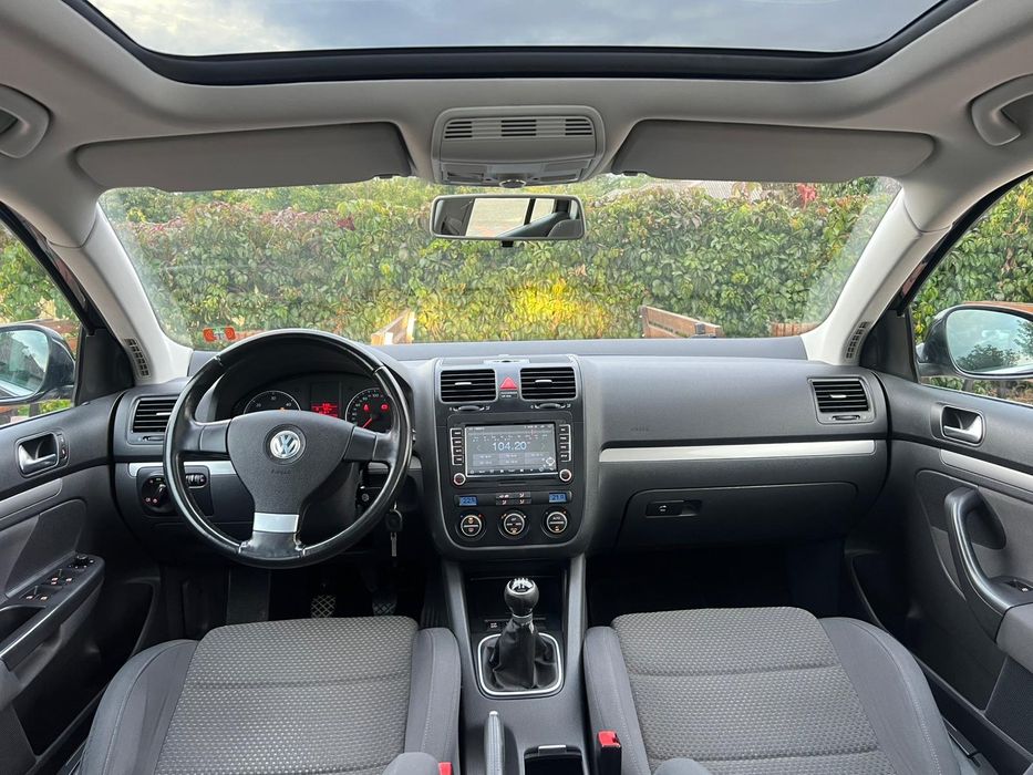 VW golf 5 model HIGHLINE