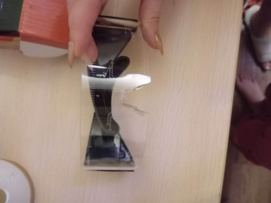 Очки светятся разным цветами