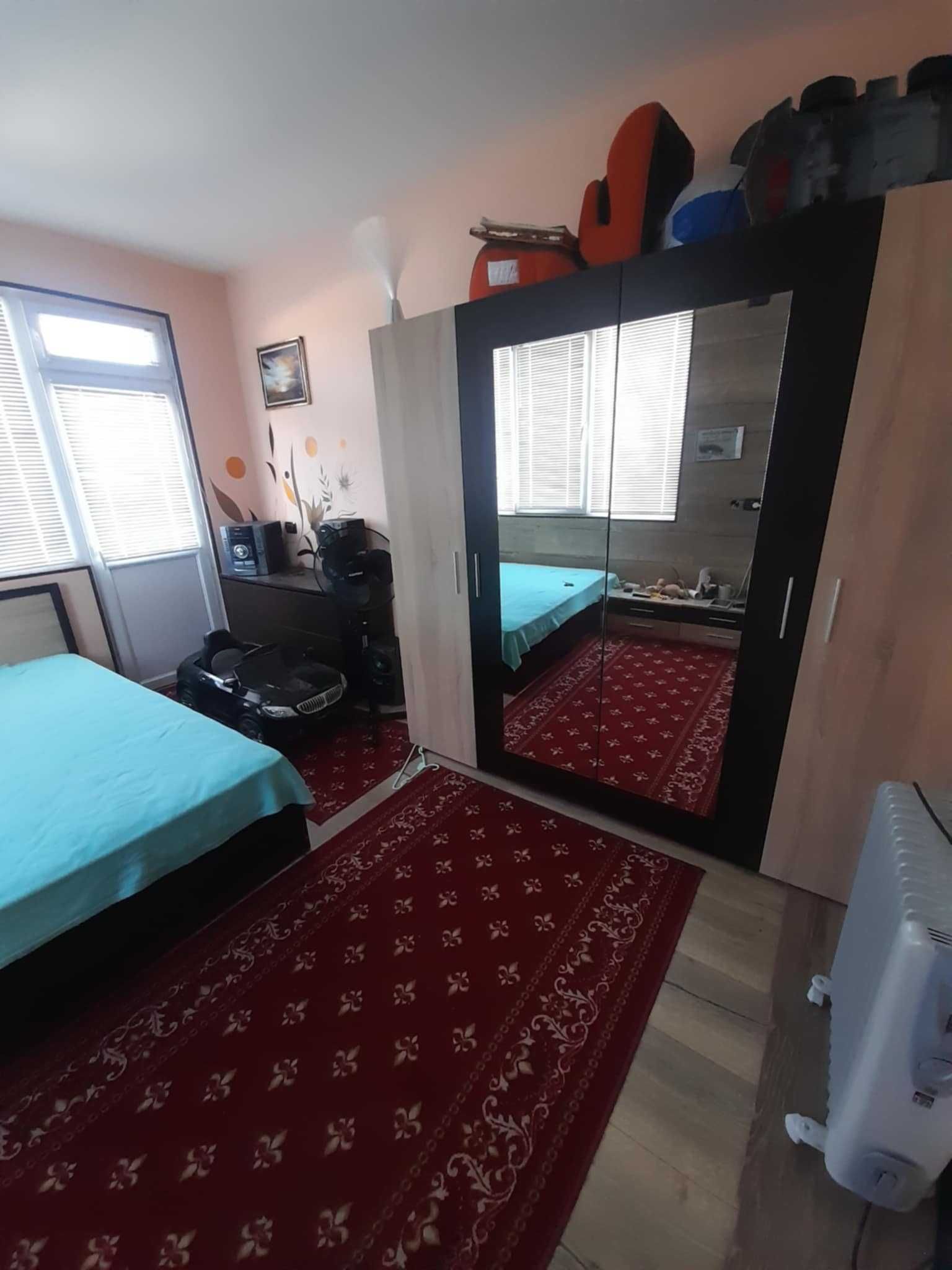 Продавам къща в Оряхово, обл. Враца