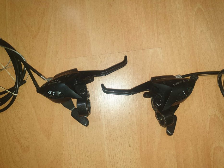 Accesorii bicicleta Manete frana Shimano Vbrake suport pahar si pipa
