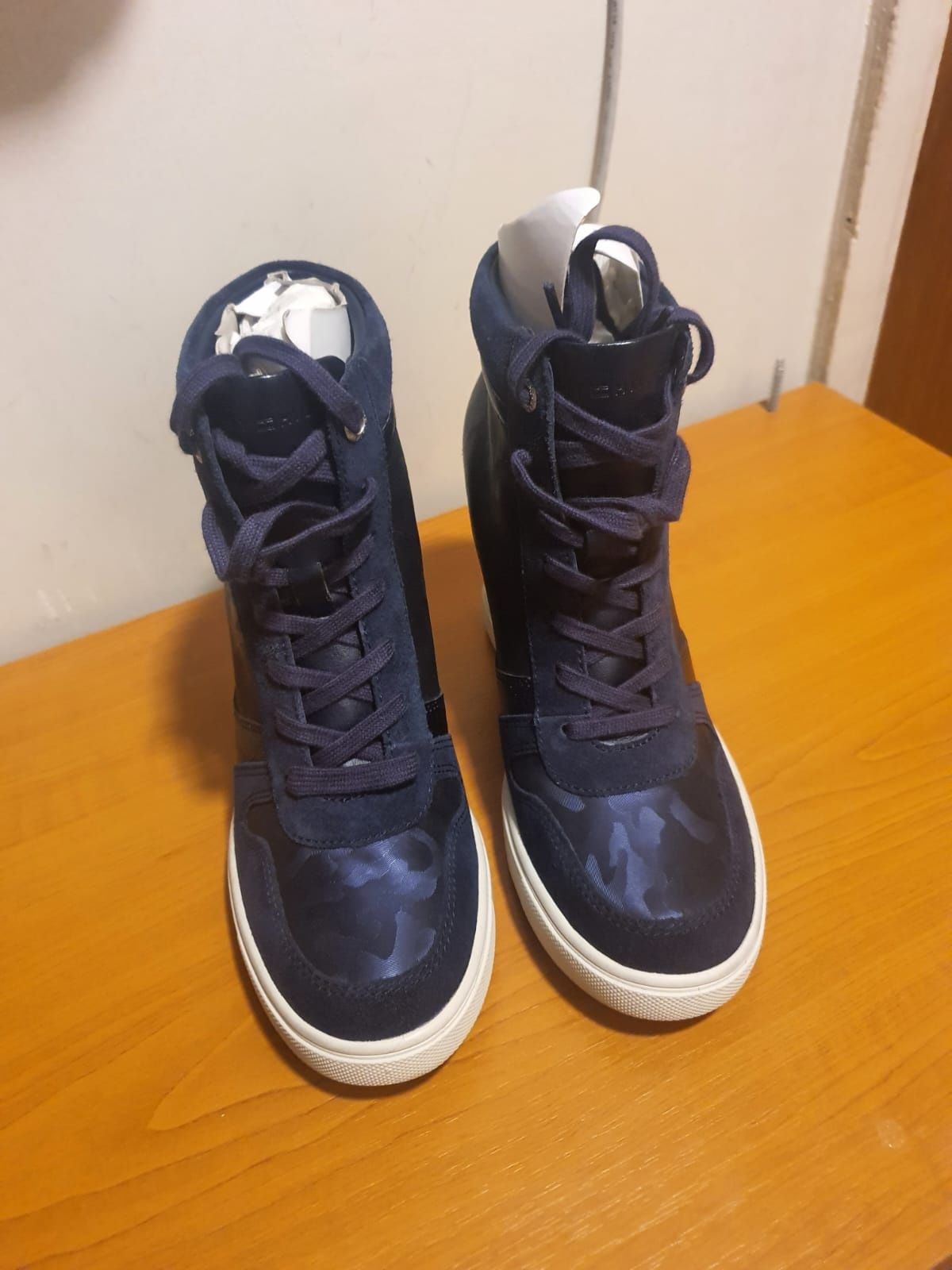 Sneakersi Tommy Hilfiger Damă - Mărime 35