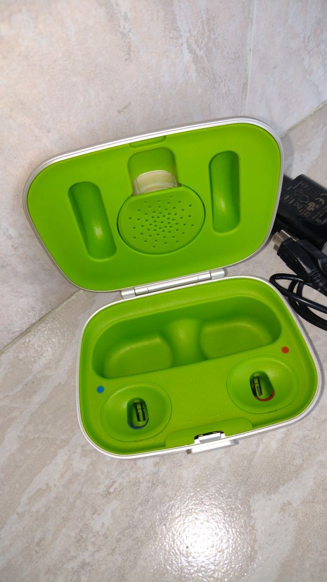 Phonak Charger Case Combi- зарядно за слухови апарати Фонак