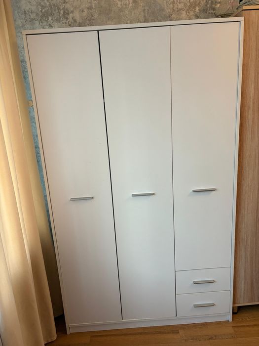 Детский Шкаф,трех дверный