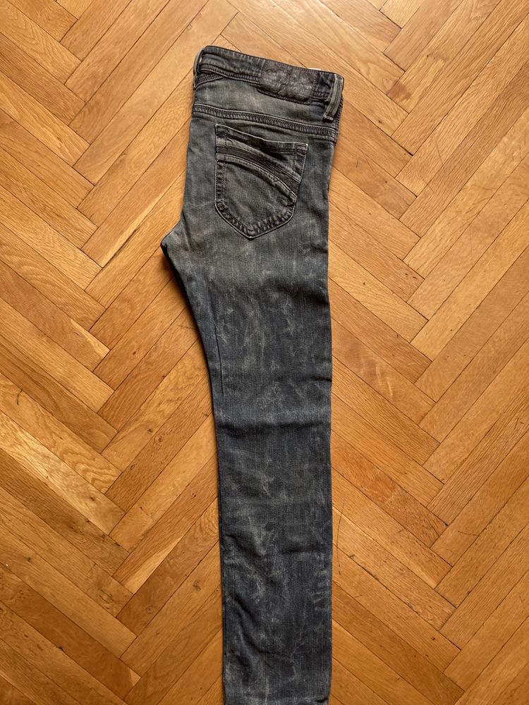 Diesel Thanaz дънки