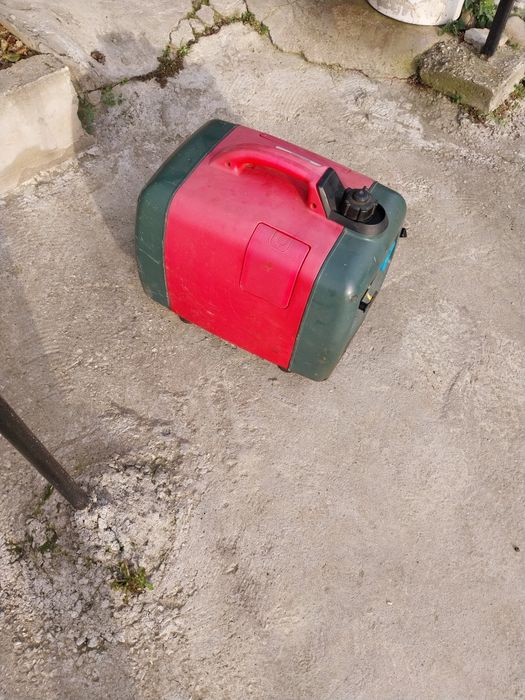 Инверторни генератори за ток Хонда