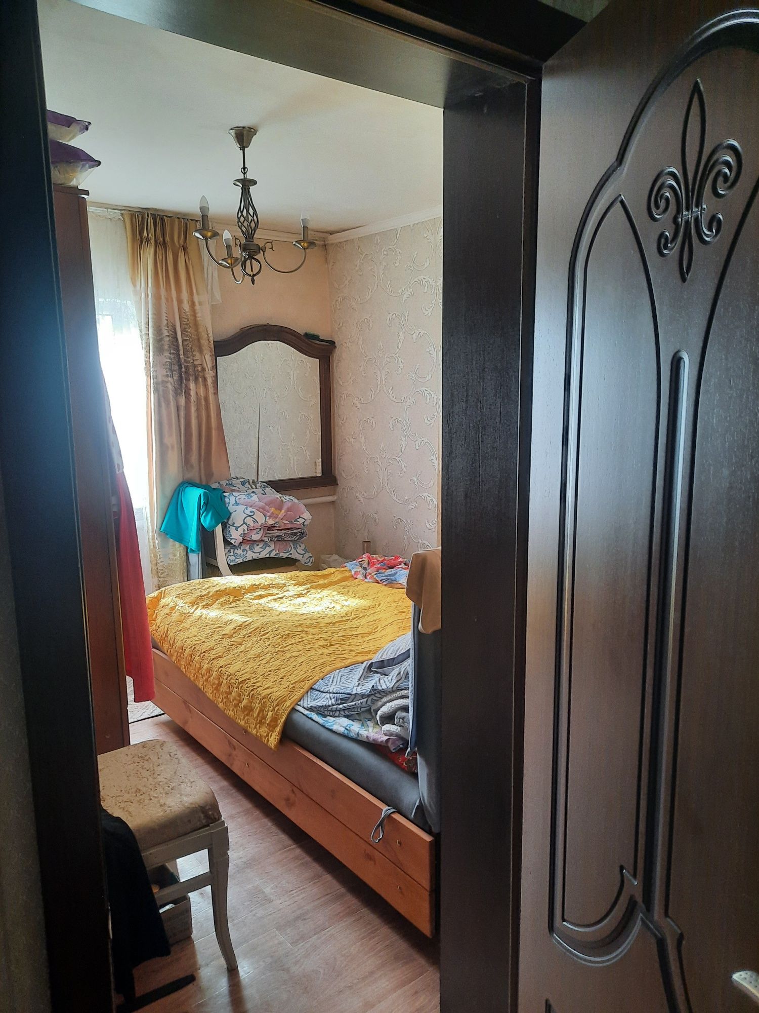 Продам дом из 7 комнат  120 кв