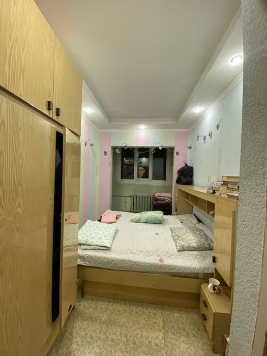 ПАРКЕНТСКИЙ м-в(307-школа)! Риэлтор! Дешёвая цена!!!