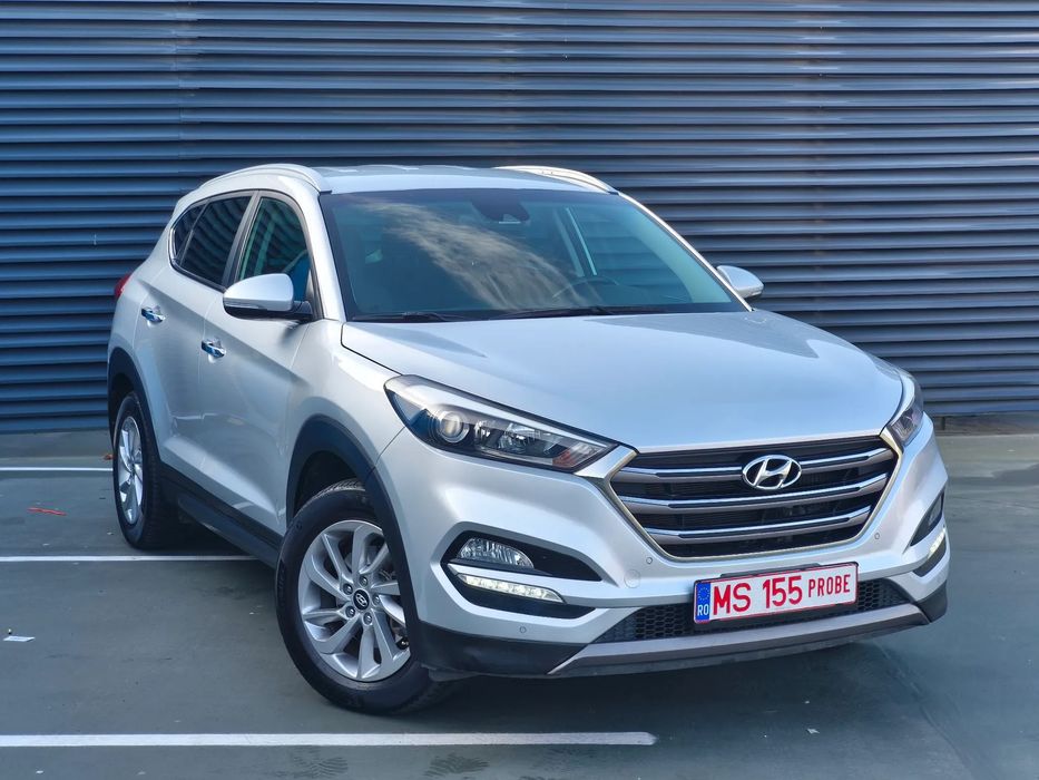Hyundai Tucson 4x4 - Garantie 12 Luni - Posibilitate Rate