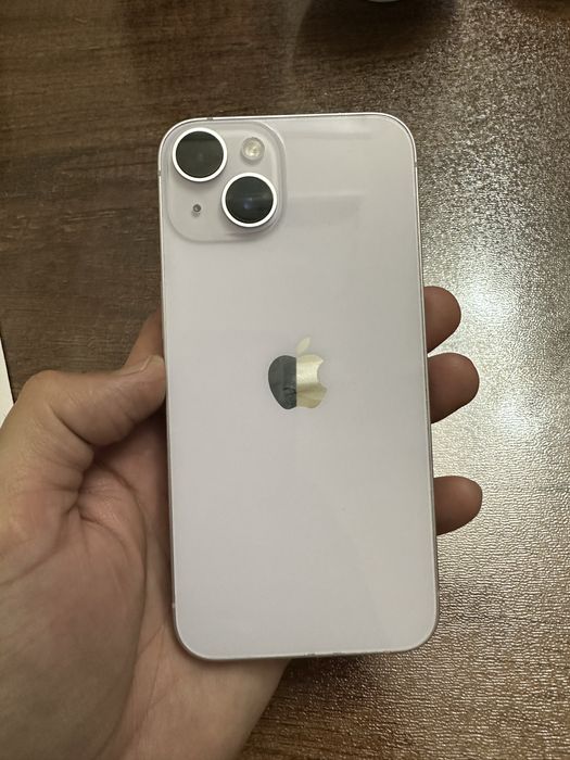 Срочна айфон 14 сотилади.