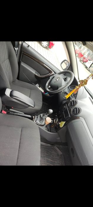 Vând Dacia Duster 4x4