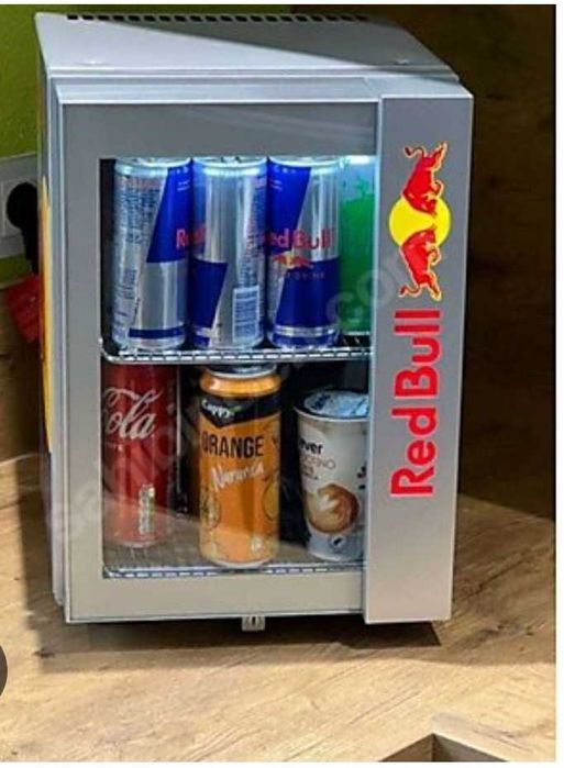Хладилник RedBull