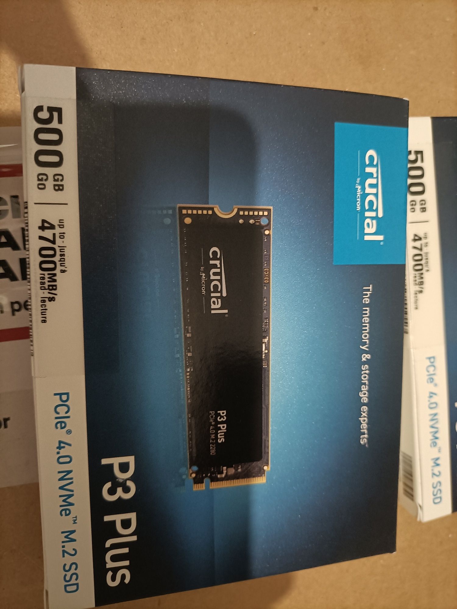 vand ssd crucial p3 plus 500gb nou sigilat la cutie pciex 4.0 4700MB/s