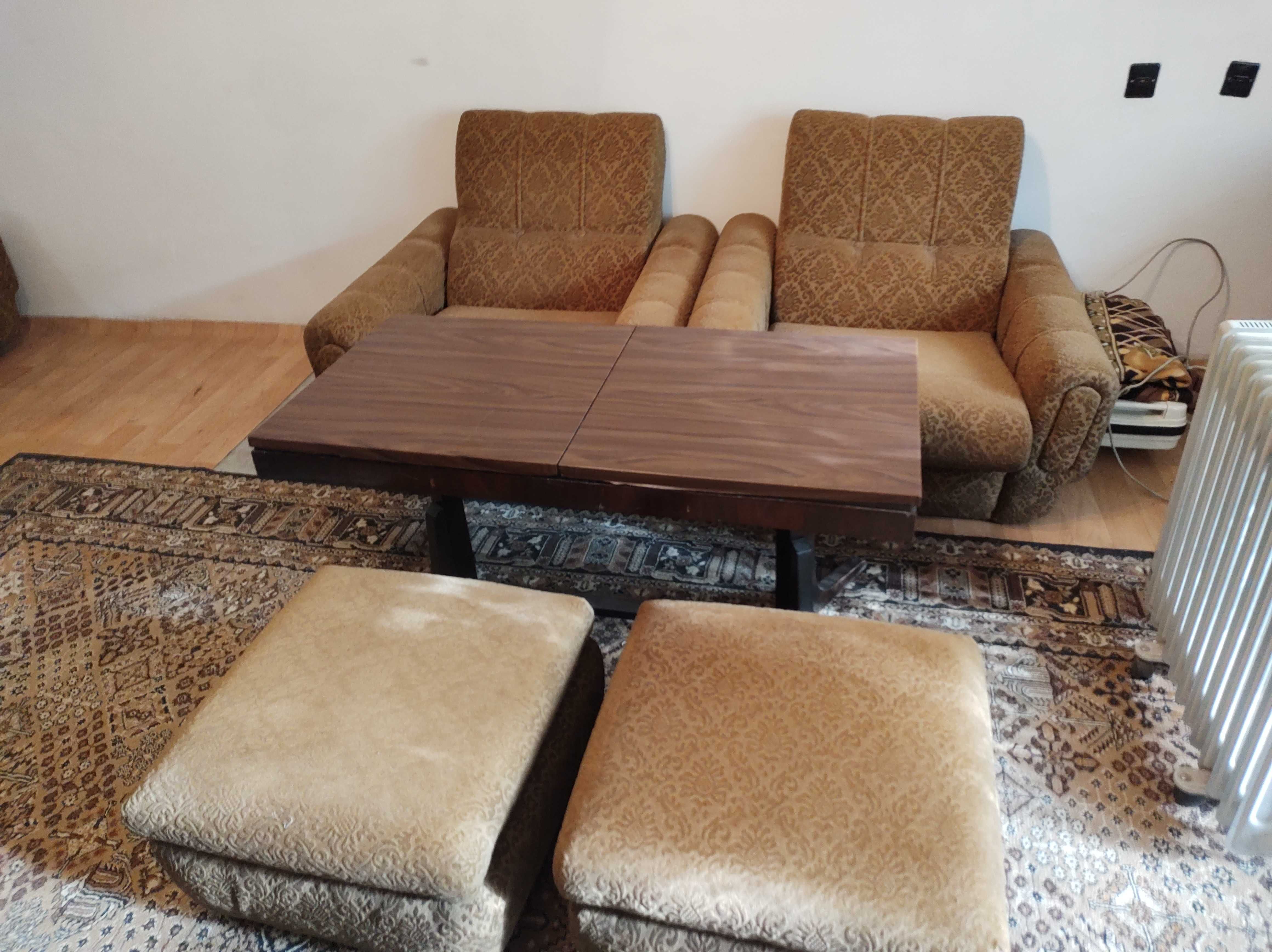 Мебели- диван с фотьойли, маса ,ъглови легла с ракла и секция
