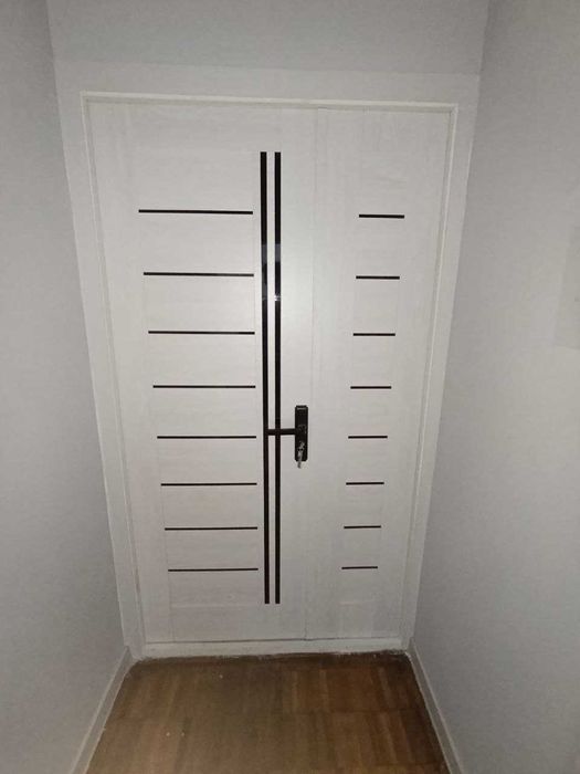 Продаю Б/У Двери в хорошем состояние,Ishlatilgan eshiklar sotiladi