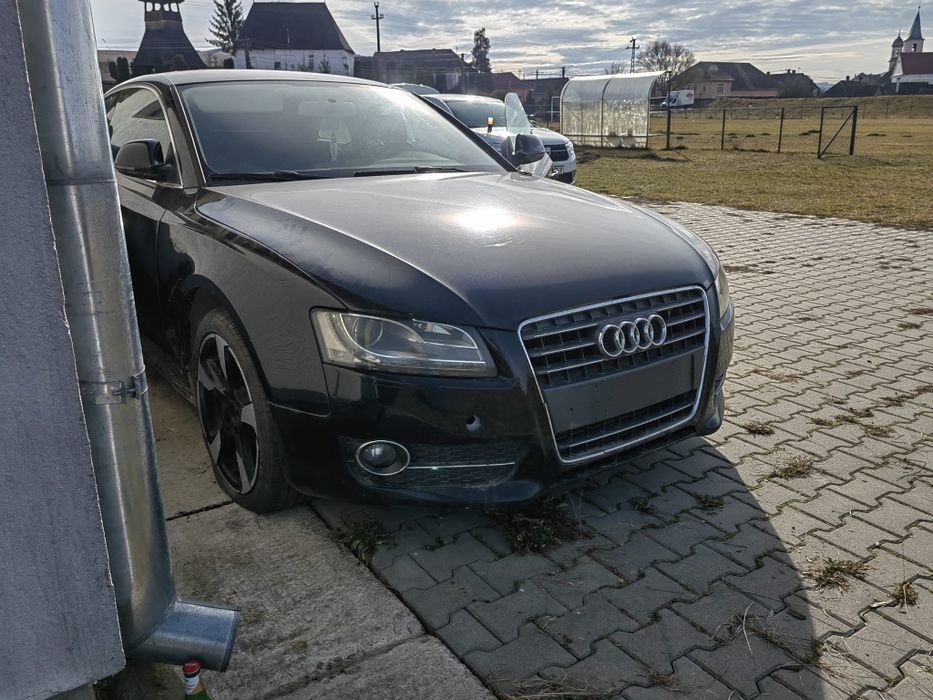 Dezmembrez Audi A5 2009 2.7tdi Automat