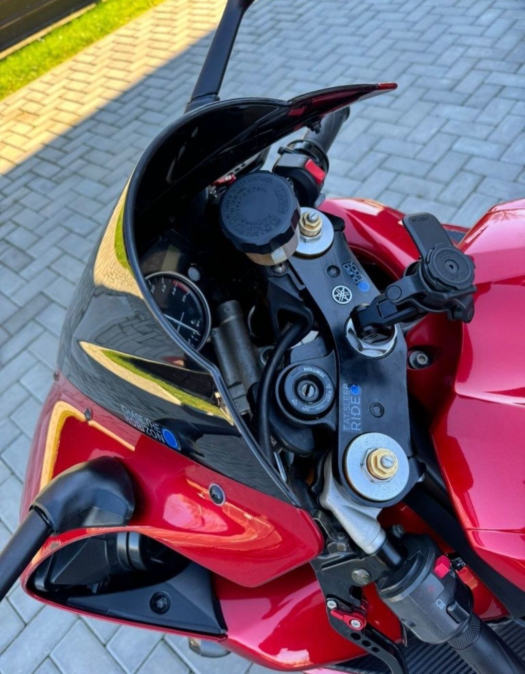 Yamaha r1  yzf 2006