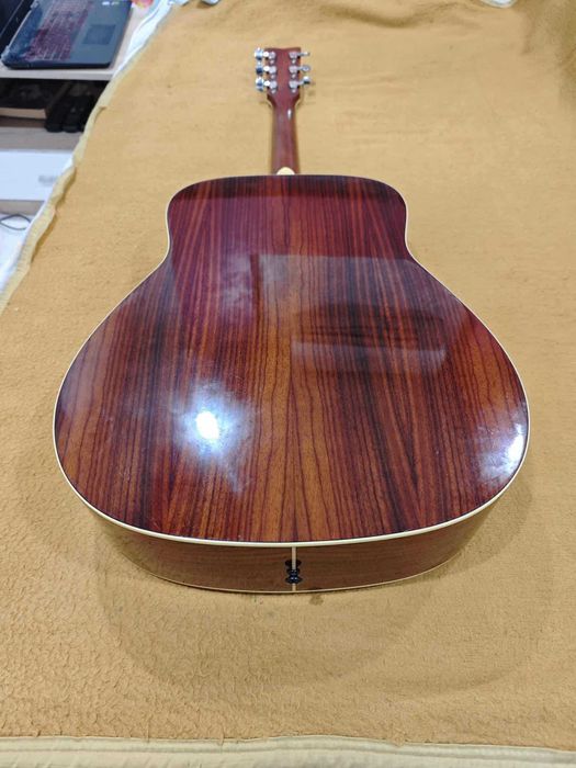 Yamaha FG830 – като нова + комплект Elixir струни!