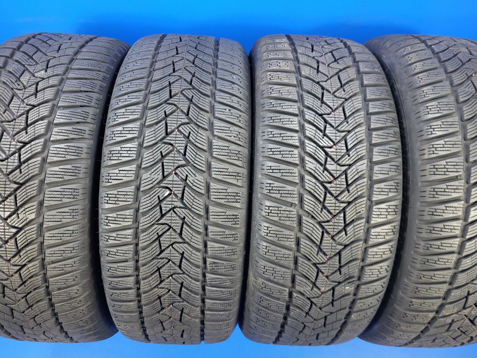 Vand set 4 anvelope Noi (Demo) 245 45 18 Dunlop Sport - MO - m+s iarna