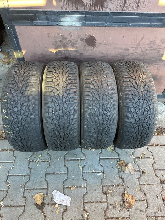 Cauciucuri iarna 215 60 16 Nokian 6mm la 100 ron buc