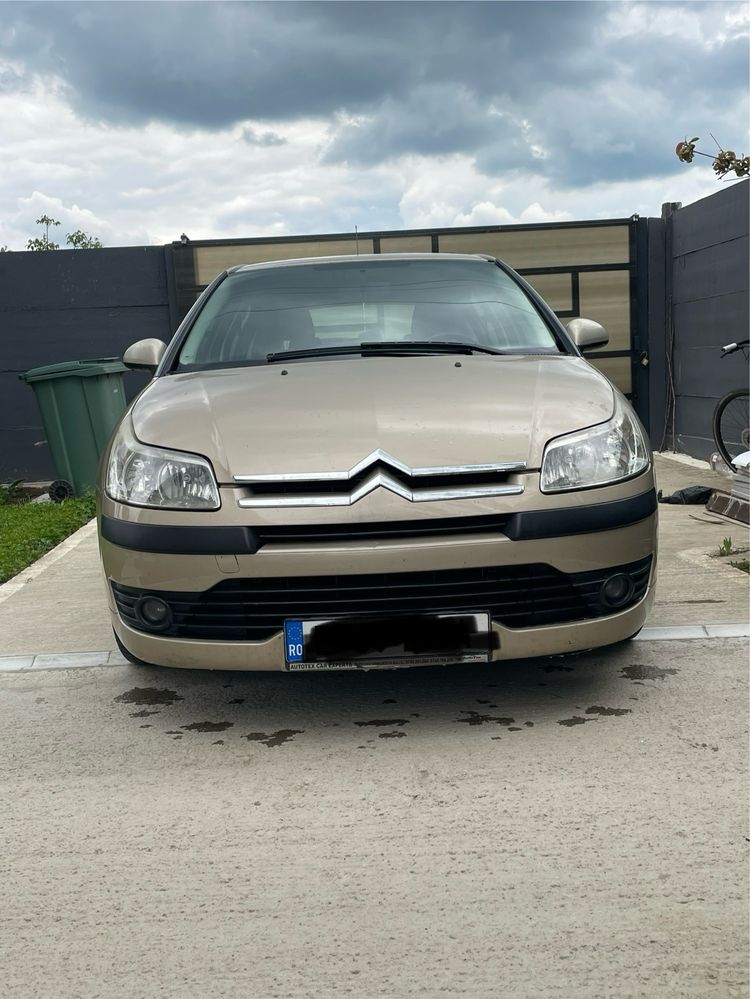 Citroen c4.