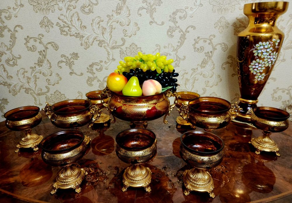 Богемия. Шикарные вазочки.  Дёшево !