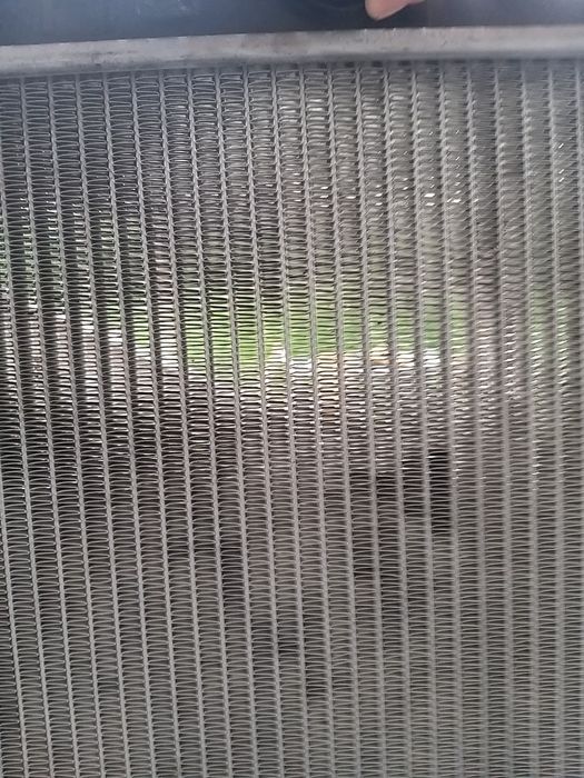 Радиатор за Subaru Forester 2011г 2000 кубика 150 коня бензин !