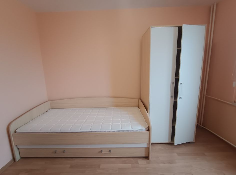 Комплект Единично легло с гардероб