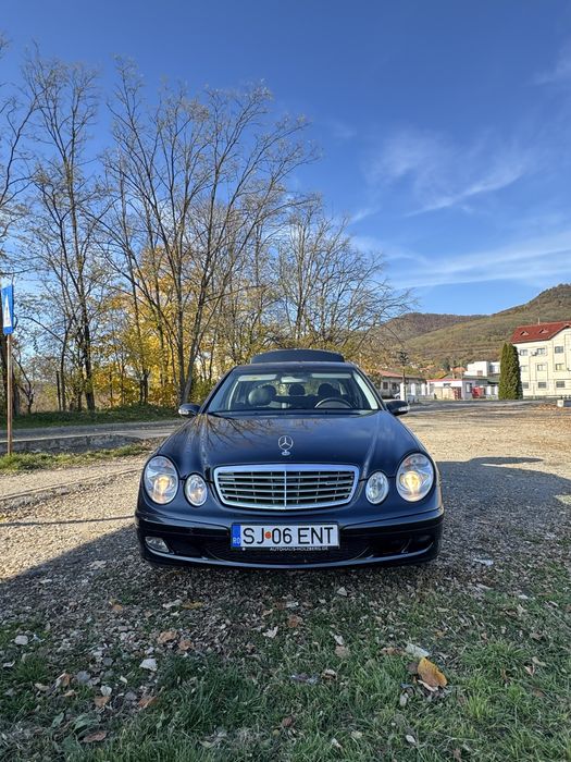 Mercedes W211 E220