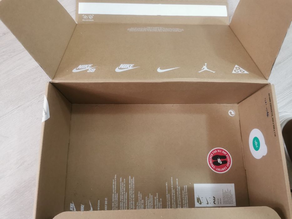 Маратонки Nike Air max
