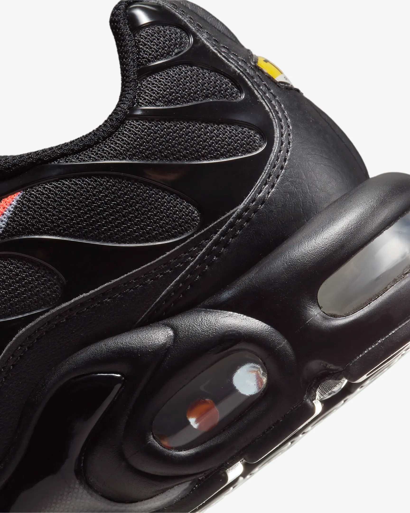 НОВО! Спортни Обувки / Nike TN Air Max Plus ''Multi Swoosh''