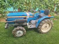 Tractor 4 x 4 marca mitsubishi.
16 cai putere.motor diesel în 3 pistoa