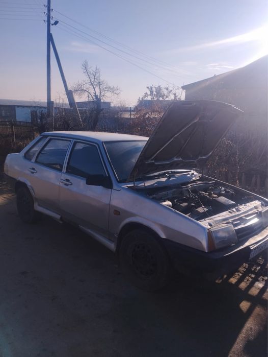 Продам или обмен на айфон ваз 21099