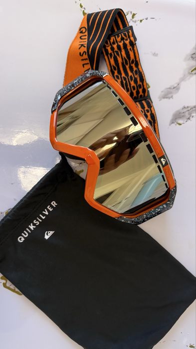 Лыжная маска Quiksilver