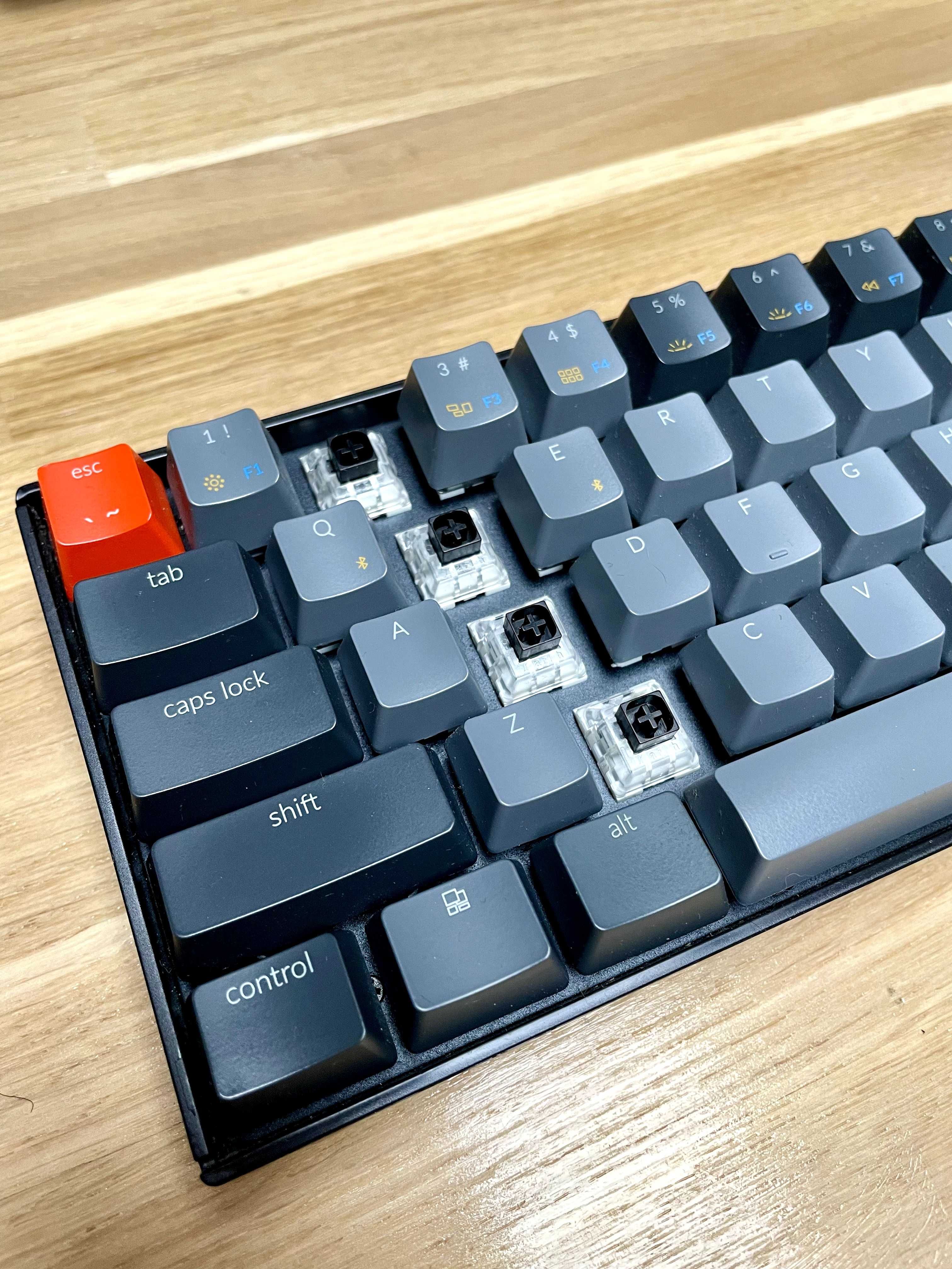 Tastatura mecanica bt + wired Keychron K6 RGB Hot Swap + wrist rest