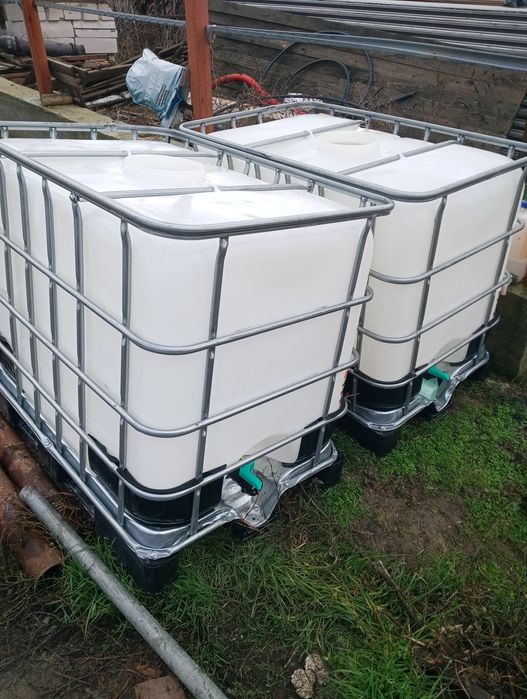 Închiriem / vindem bazine ibc 1000 l/600 corbu cta transport ccost