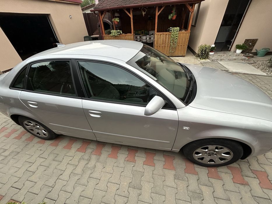 Audi A4B6 1.6 102CP