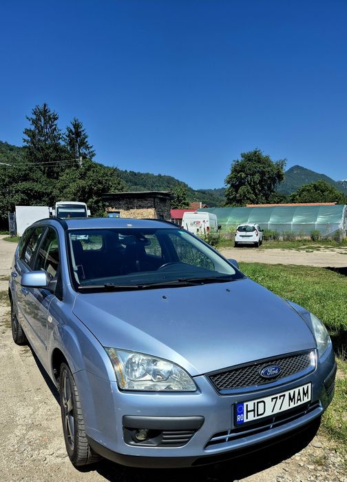 Vand ford focus 2l benzina