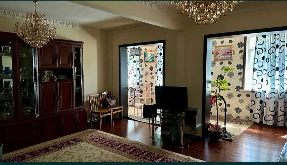 Продаётся на Карасу-1 5ком